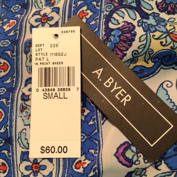 Ladies Sleeveless Dress - Picture 9 of 9